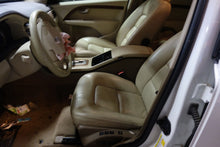 Load image into Gallery viewer, RADIO DISPLAY PANEL Volvo C70 S80 V70 XC70 07 08 09 10 11 - NW140477

