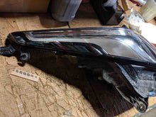 Load image into Gallery viewer, Front Window Regulator Cadillac ATS 2015 - NW80754

