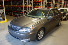 Load image into Gallery viewer, CV AXLE SHAFT Toyota Camry Solara 2002 02 2003 03 2004 04 2005 05 06 07 08 Left - NW14100
