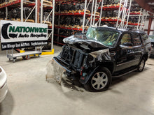 Load image into Gallery viewer, Steering Wheel Cadillac Escalade 2008 - NW174586
