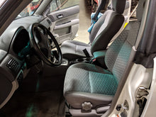 Load image into Gallery viewer, Air Bag Computer Subaru Forester 2003 03 - NW37723
