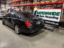 Load image into Gallery viewer, Computer Mercedes-Benz SL55 2011 - NW36056

