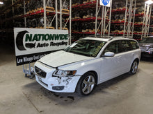 Load image into Gallery viewer, FENDER Volvo V40 V50 2004 04 2005 05 2006 06 07 08 09 10 11 Right - NW77099
