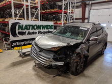 Load image into Gallery viewer, Computer Hyundai Santa Fe 2016 - NW32270
