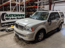 Load image into Gallery viewer, Wheel Rim Lincoln Navigator 2005 - NW196954
