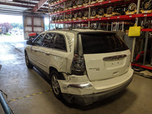 Load image into Gallery viewer, FRONT CV AXLE SHAFT Chrysler Pacifica 2007 07 2008 08 Right - NW10971
