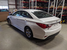 Load image into Gallery viewer, Computer Hyundai Sonata 2014 - NW32341
