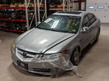 Load image into Gallery viewer, FRONT CV AXLE SHAFT Acura TL 2007 07 2008 08 Right - NW9743
