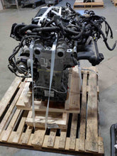 Load image into Gallery viewer, TRANSFER CASE Volvo V60 V70 2007 07 2008 08 2009 09 2010 10 2011 11 - NW177150
