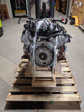 Load image into Gallery viewer, WINDSHIELD WIPER MOTOR Lexus LS430 01 02 03 04 05 06 - NW202968
