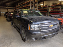 Load image into Gallery viewer, Windshield Wiper Motor Chevrolet Tahoe 2012 - NW202293
