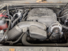 Load image into Gallery viewer, Windshield Wiper Motor Chevrolet Tahoe 2012 - NW202293
