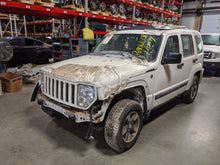 Load image into Gallery viewer, TRANSFER CASE Liberty 2008 08 2009 09 2010 10 2011 11 2012 12 - NW176523
