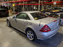 Load image into Gallery viewer, STEERING BOX MERCEDES SLK230 SLK320 SLK32 01 02 03 04 - NW169387
