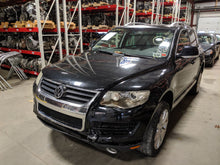 Load image into Gallery viewer, Park Lamp Light Volkswagen Touareg 2009 - NW83732
