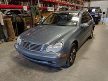 Load image into Gallery viewer, Side View Mirror Mercedes C240 C320 C230 C280 2001 01 02 03 04 05 06 07 Right - NW407332
