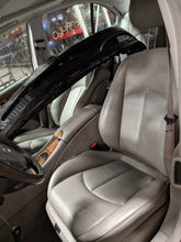 Load image into Gallery viewer, HEADLIGHT LAMP ASSEMBLY E320 E350 E500 E55 03 04 05 06 Right - NW219666
