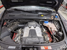 Load image into Gallery viewer, RADIATOR FAN ASSEMBLY Audi A6 2009 09 2010 10 2011 11 - NW210725
