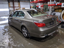 Load image into Gallery viewer, CARRIER ASSEMBLY BMW 528XI 530XI 2006 06 2007 07 2008 08 09 10 Rear Auto - NW212342
