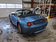 Load image into Gallery viewer, CV AXLE SHAFT BMW 328i Z4 1999 99 2000 00 2001 01 02 03 04 05 Manual Right - NW212801
