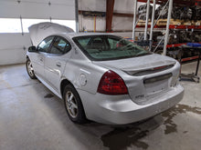 Load image into Gallery viewer, HEADLIGHT LAMP ASSEMBLY Pontiac Grand Prix 04 05 06 07 08 Right - NW518842
