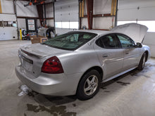 Load image into Gallery viewer, HEADLIGHT LAMP ASSEMBLY Pontiac Grand Prix 04 05 06 07 08 Right - NW518842
