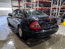 Load image into Gallery viewer, CARRIER ASSEMBLY Mercedes E350 E230 2004 04 2005 05 2006 06 - NW215856
