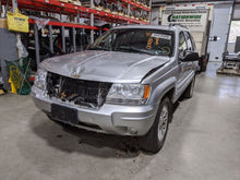 Load image into Gallery viewer, Fog Light Jeep Grand Cherokee 2004 04 - NW255145
