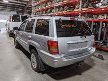 Load image into Gallery viewer, Fog Light Jeep Grand Cherokee 2004 04 - NW255145
