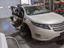 Load image into Gallery viewer, RADIATOR FAN ASSEMBLY ELR Volt 11 12 13 14 15 16 - NW246479
