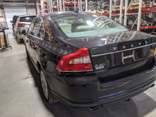 Load image into Gallery viewer, TRANSFER CASE Volvo V60 V70 2007 07 2008 08 2009 09 2010 10 2011 11 - NW246246
