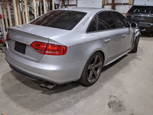 Load image into Gallery viewer, Steering Wheel  AUDI S4 2012 - NW245500
