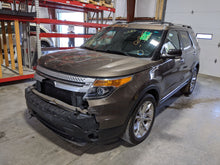 Load image into Gallery viewer, Fuse Box Ford Explorer 2015 - NW247068
