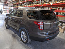 Load image into Gallery viewer, Front Spindle Knuckle Ford Explorer 2015 - NW241348
