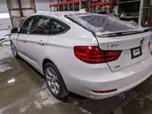 Load image into Gallery viewer, Grille  BMW 335I GT 2015 - NW260882
