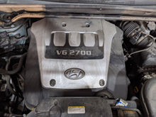 Load image into Gallery viewer, RADIATOR FAN ASSEMBLY Sportage Tucson 2005 05 2006 06 2.7L - NW246579
