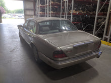 Load image into Gallery viewer, HEATER BLOWER MOTOR JAGUAR XJ12 XJ6 1995 1996 LEFT - NW231819
