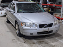 Load image into Gallery viewer, CV AXLE SHAFT Volvo S60 V70 S80 01 02 03 04 - 08 Rear - NW225790
