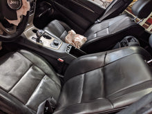 Load image into Gallery viewer, Axle Shaft  GRAND CHEROKEE 2014 - NW224372
