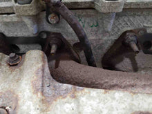 Load image into Gallery viewer, Fuse Box  FORD F150 PICKUP 2010 - NW233032
