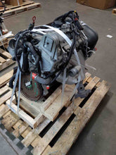 Load image into Gallery viewer, POWER STEERING PUMP Volvo S60 V70 S80 99 00 01 - 04 05 - NW241231
