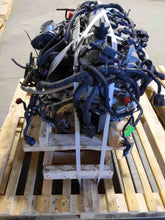 Load image into Gallery viewer, BODY CONTROL MODULE BCM COMPUTER Cobalt HHR G5 Solstice Sky 08-10 - NW272601
