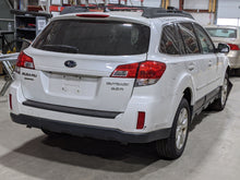 Load image into Gallery viewer, ECU ECM COMPUTER Subaru Legacy 2011 11 - NW246327
