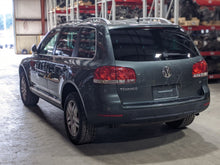 Load image into Gallery viewer, SIDE VIEW MIRROR Volkswagen Touareg 2004 04 2005 05 2006 06 2007 07 Left - NW262344
