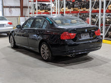 Load image into Gallery viewer, [INVENTORYCAR_YEAR_MAKE_MODEL] SIDE MARKER LAMP LIGHT Fender Mounted Right - NW263274
