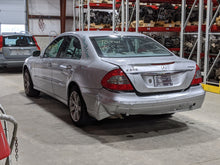 Load image into Gallery viewer, AC A/C AIR CONDITIONING COMPRESSOR E350 E280 E300 E320 E500 06-09 - NW268528
