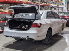 Load image into Gallery viewer, Radio  MERCEDES E-CLASS 2016 - NW275830

