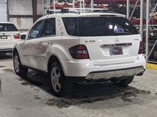 Load image into Gallery viewer, REAR DRIVE SHAFT ML320 ML350 ML550 2006 06 2007 07 08 09 10 11 - NW273288

