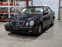 Load image into Gallery viewer, RADIO Mercedes E320 E430 E55 2000 00 - NW276456

