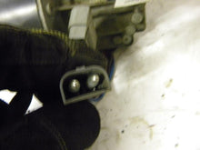 Load image into Gallery viewer, WIPER MOTOR SAAB 9000 1986 86 87 88 89 - MRK6371

